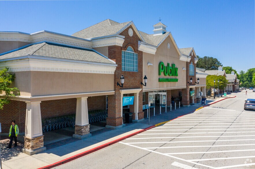 Primary Photo Of 900-938 Highway 81 E, McDonough Unknown For Lease