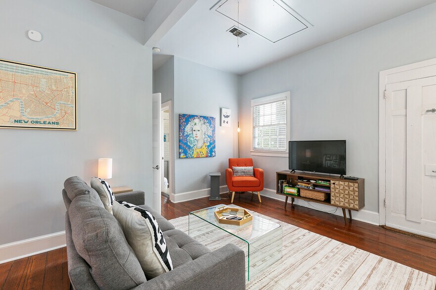 More Photos Of 2702 Chartres St, New Orleans Storefront Retail Residential For Sale