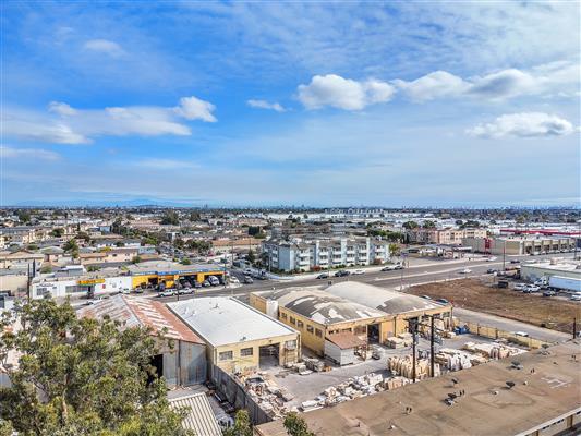 More Photos Of 22593 S Western Ave, Torrance Manufacturing For Sale