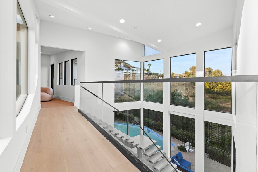 More Photos Of 6380 Meadows Ct, Malibu Rehabilitation Center For Lease