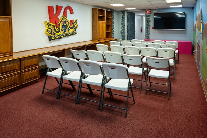 More Photos Of 10355 Mills Rd, Houston Religious Facility For Sale