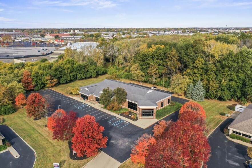More Photos Of 100 Professional Ct, Lafayette Office For Lease