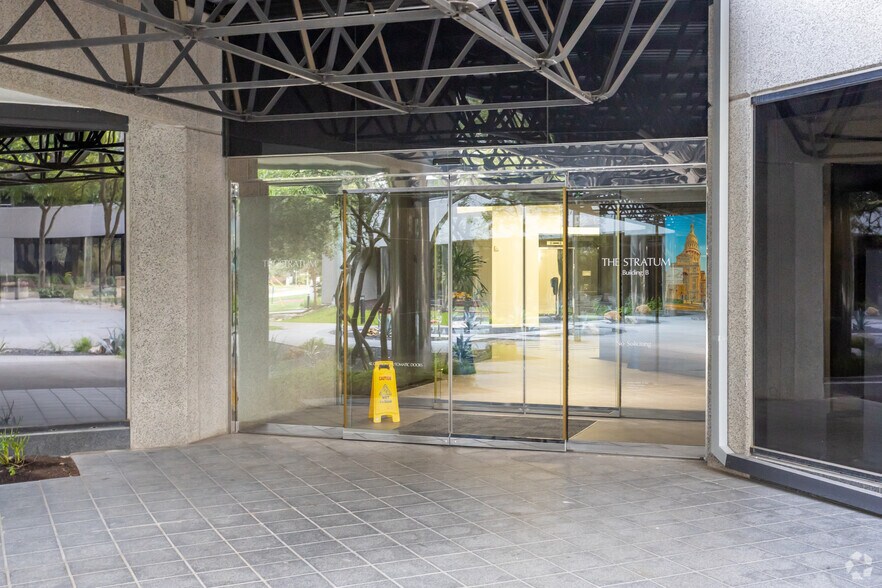More Photos Of 11044 Research Blvd, Austin Unknown For Lease