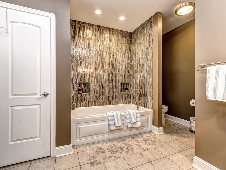 More Photos Of 116 Massey St, Fort Mill Flex For Sale