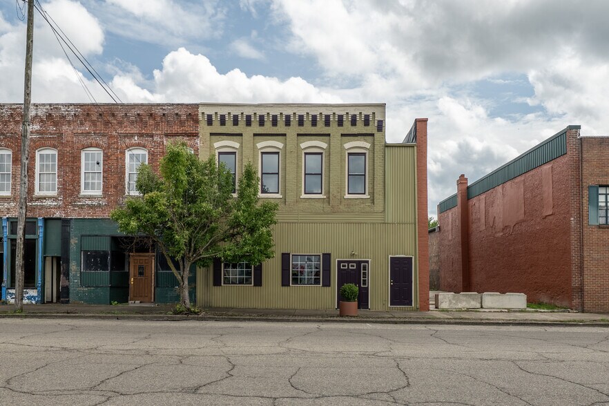 Primary Photo Of 24112 E 2nd St, Wellston Office For Sale