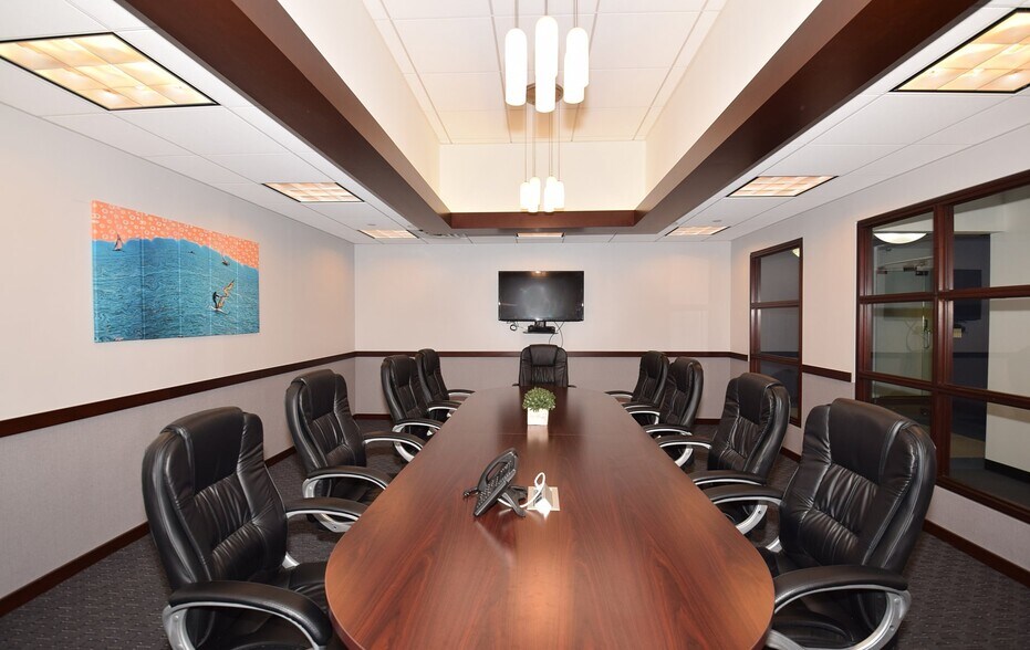 More Photos Of 25 Melville Park Rd, Melville Office For Lease