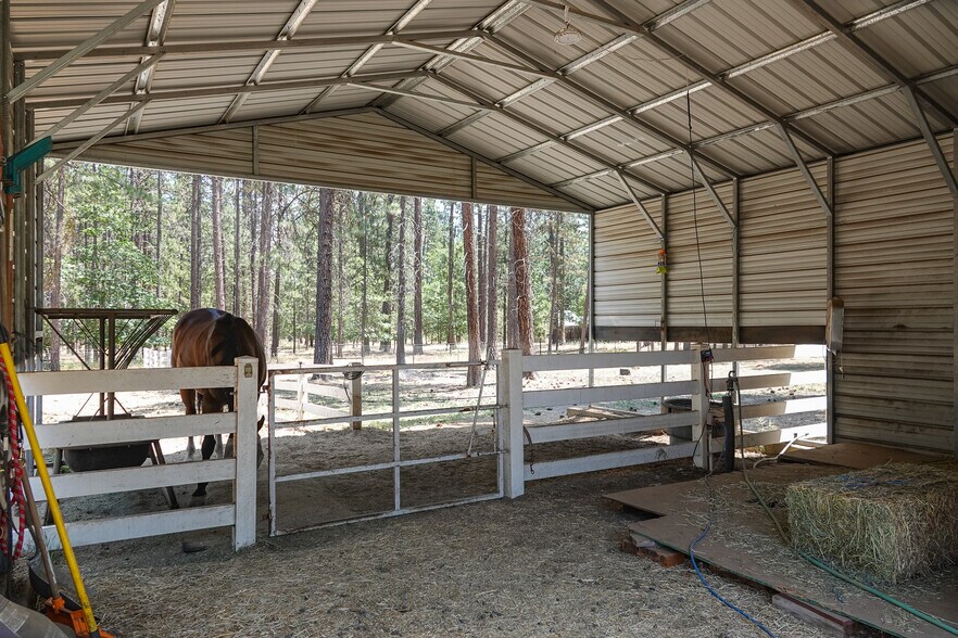 More Photos Of 4216 N Highway 3, Etna Land For Sale