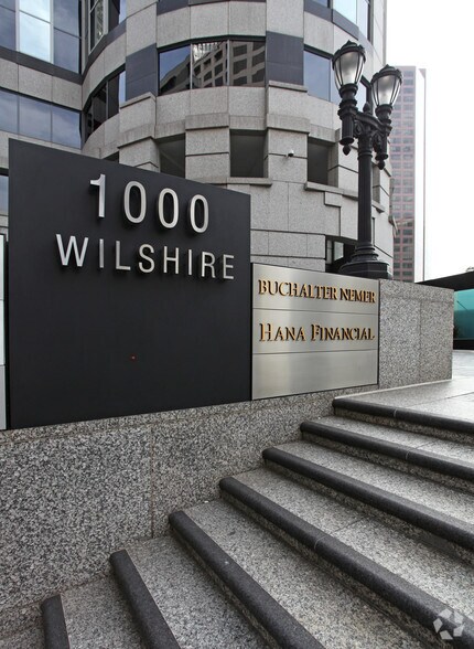 More Photos Of 1000 Wilshire Blvd, Los Angeles Office For Lease