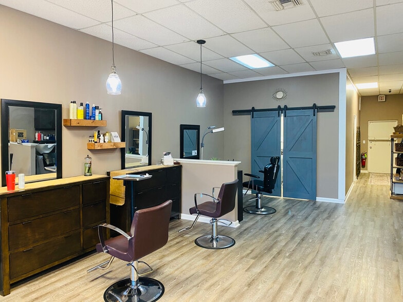 More Photos Of 5701-5781 N Federal Hwy, Boca Raton Storefront Retail Office For Lease