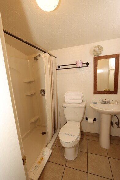 More Photos Of 410 Fremont St, Tombstone Hotel For Sale