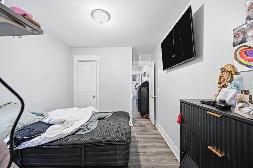 More Photos Of 4 Convent Ave, Yonkers Apartments For Sale
