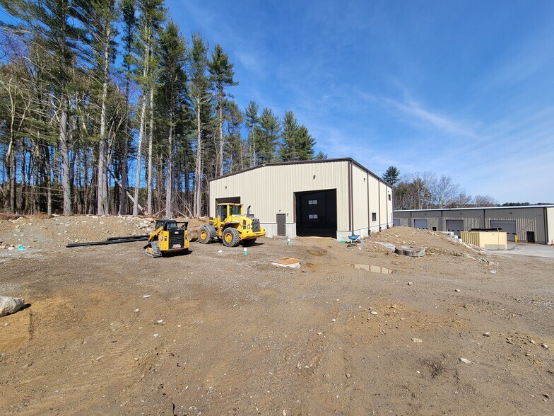 More Photos Of 50 Old Tyng Rd, Tyngsborough Warehouse For Sale