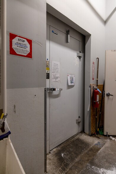 More Photos Of 1701 N University Dr, Pembroke Pines Drugstore For Sale