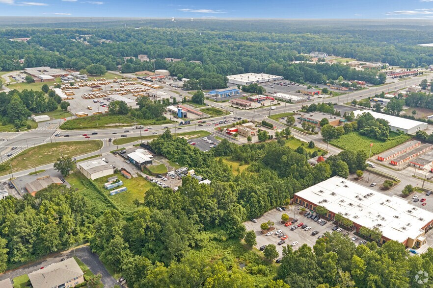 More Photos Of 5922 Fairburn Rd, Douglasville Land For Sale
