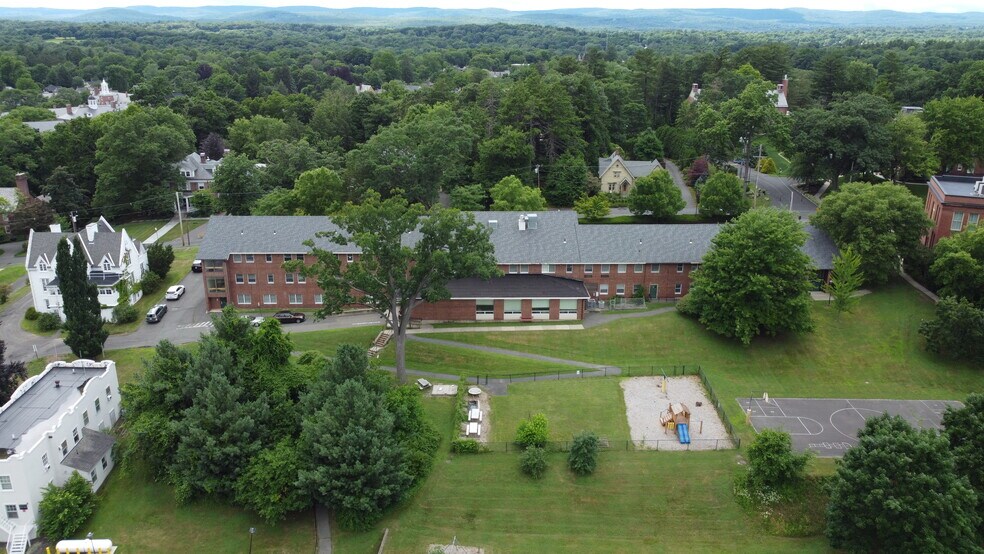 More Photos Of 45 Round Hill Rd, Northampton Office Residential For Sale