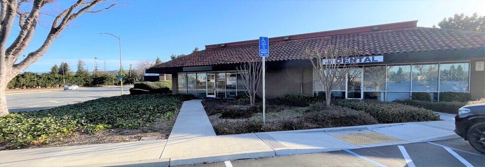 More Photos Of 120-130 Blossom Hill Rd, San Jose Unknown For Lease