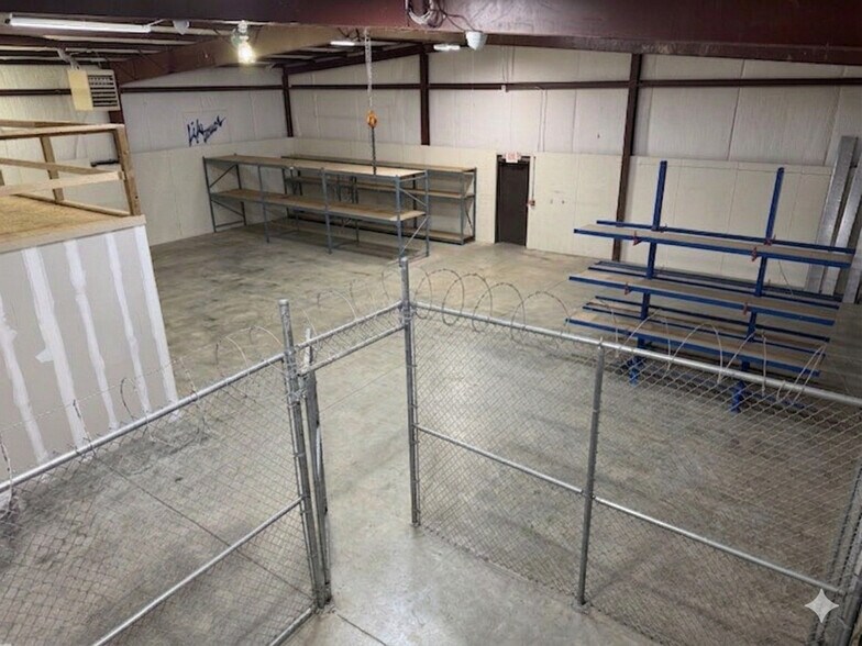 More Photos Of 3620 Hewatt Ct, Snellville Flex For Lease