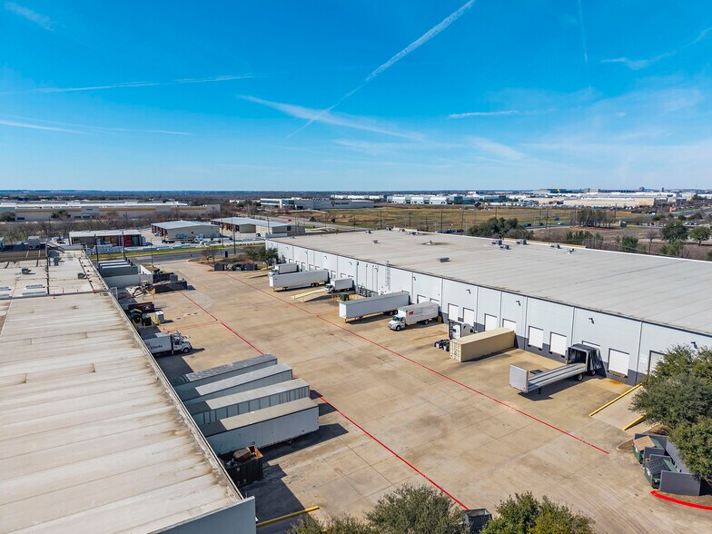 More Photos Of 7000 Burleson Rd, Austin Unknown For Lease