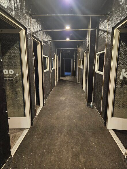 More Photos Of 301-317 W Main St, Alhambra Loft Creative Space For Sale