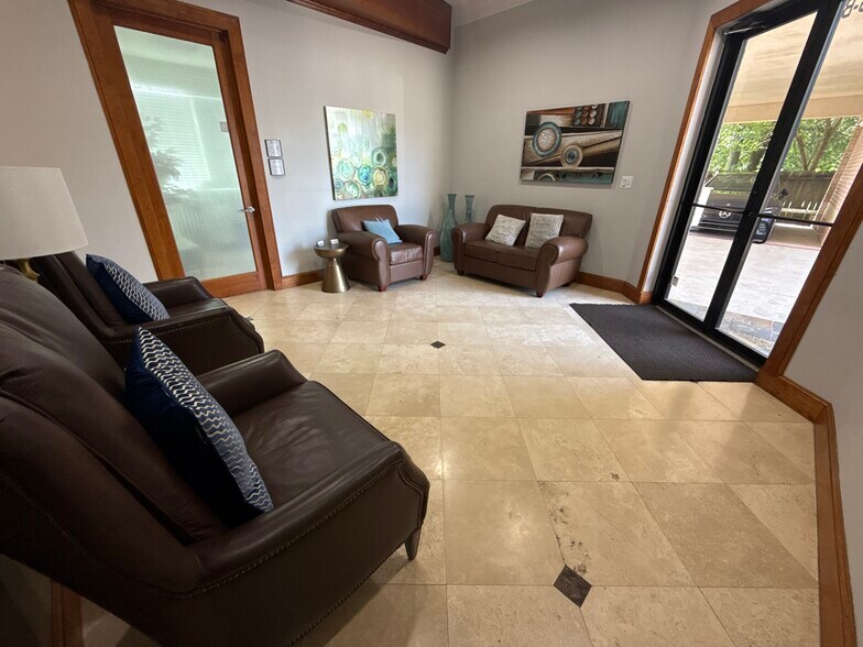 More Photos Of 26119 I-45, Spring Unknown For Lease