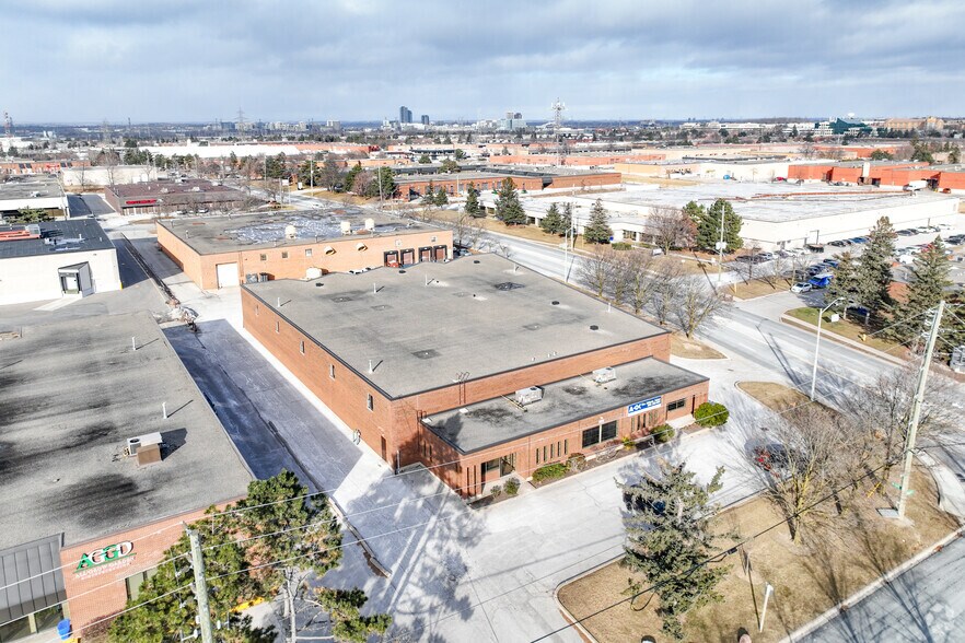 More Photos Of 280 Telson Rd, Markham Service For Lease