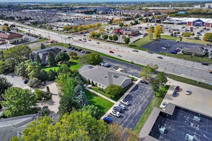 More Photos Of 6535 Green Bay Rd, Kenosha Medical For Sale