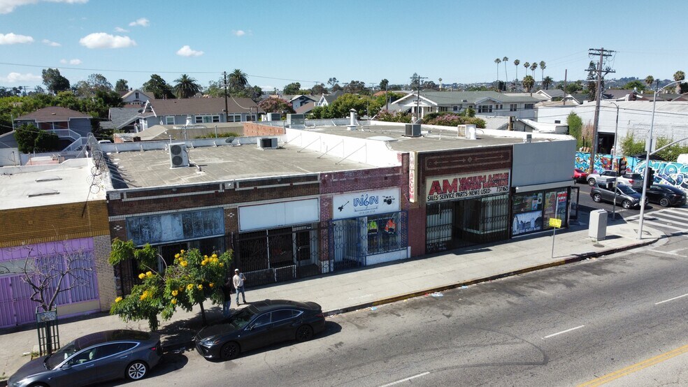 More Photos Of 3520 W Washington Blvd, Los Angeles Storefront For Lease
