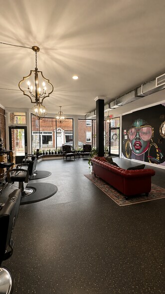 More Photos Of 120-122 Anderson St, Fayetteville Coworking Space