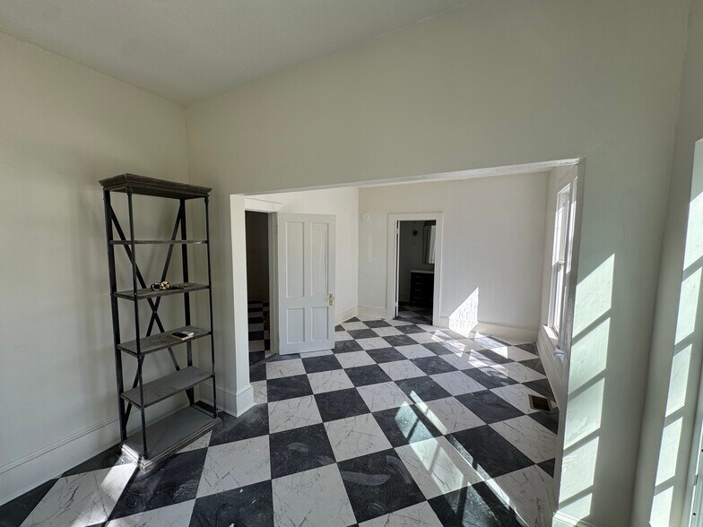 More Photos Of 114-118 Live Oak St st, New Smyrna Beach Apartments For Lease