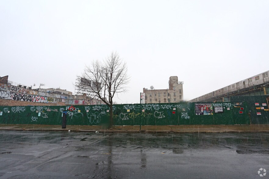 More Photos Of 3-50 St. Nicholas Ave, Ridgewood Apartments For Lease