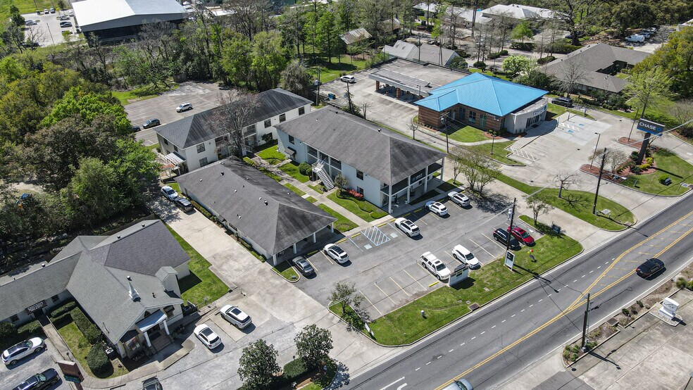 More Photos Of 7384-7388 Highland Dr, Baton Rouge Office For Sale