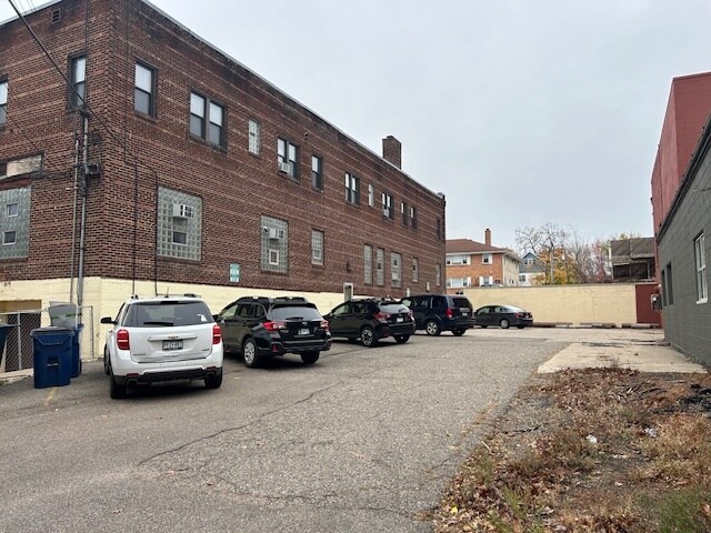 More Photos Of 3513-3515 Hennepin Ave, Minneapolis Apartments For Sale