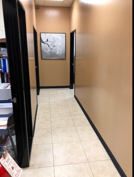 More Photos Of 1425 W Elliot Rd, Gilbert Medical For Lease