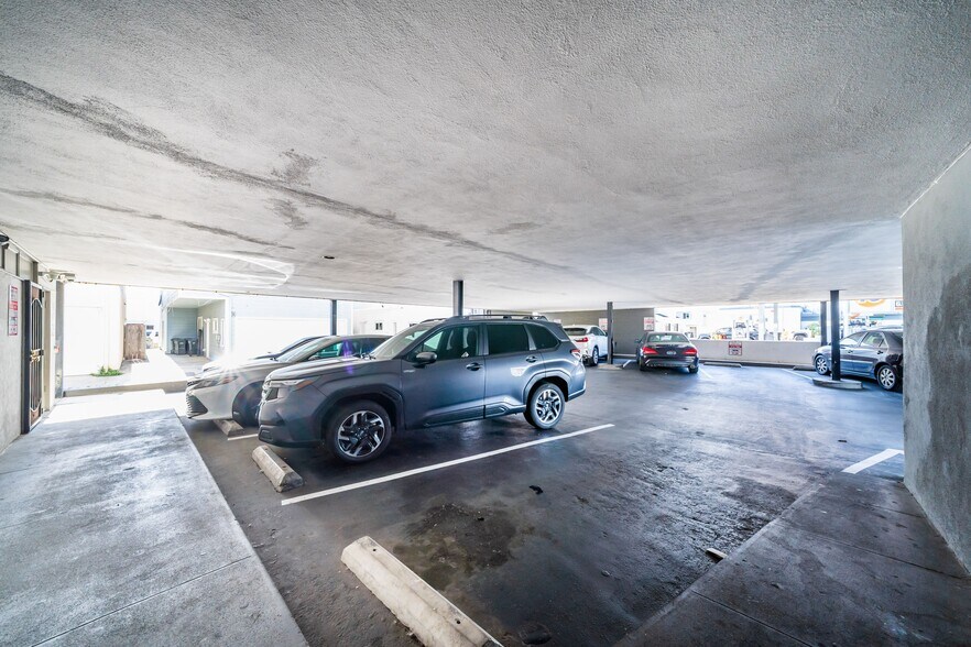 More Photos Of 3315-3345 Newport Blvd, Newport Beach Storefront Retail Office For Lease