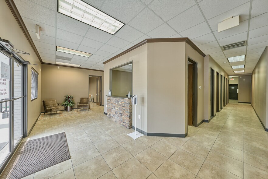 More Photos Of 26451 Hanna Rd, The Woodlands Warehouse For Sale