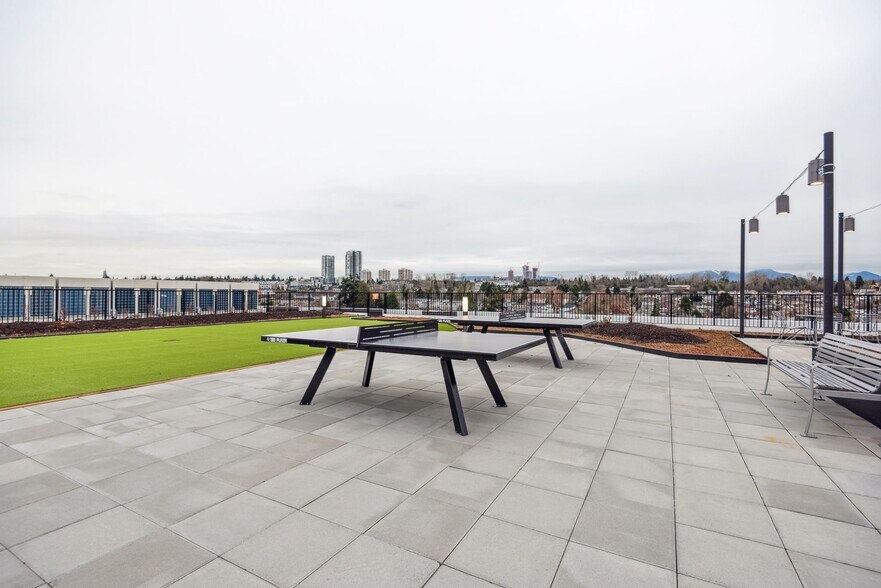 More Photos Of 8250 Manitoba St, Vancouver Flex For Sale