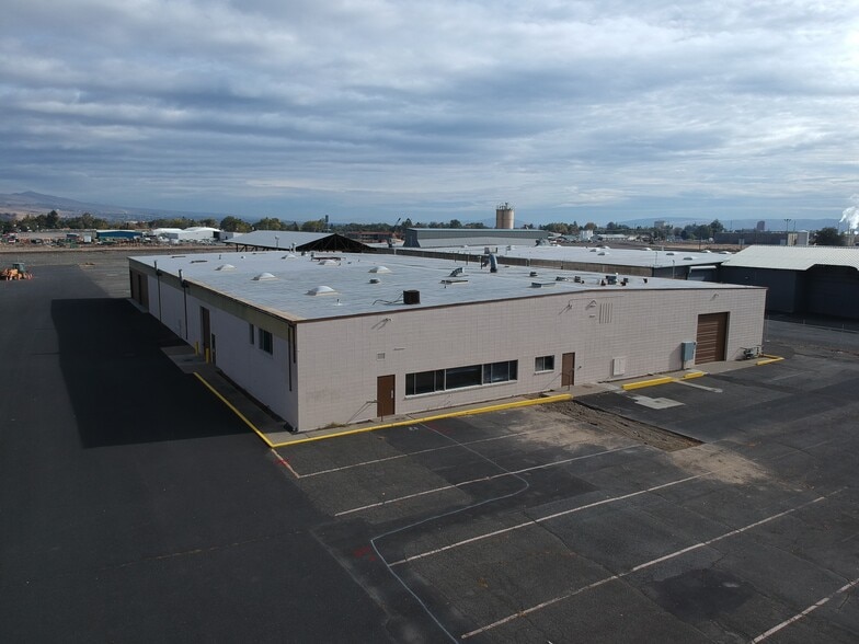 More Photos Of 1223 N 6th Ave, Yakima Manufacturing For Lease