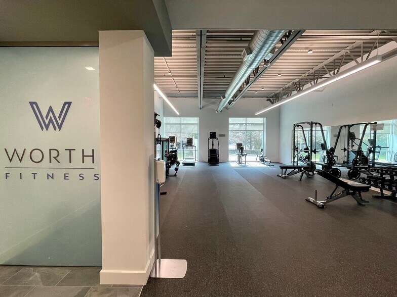 More Photos Of 19026 Ridgewood Pky, San Antonio Office For Lease