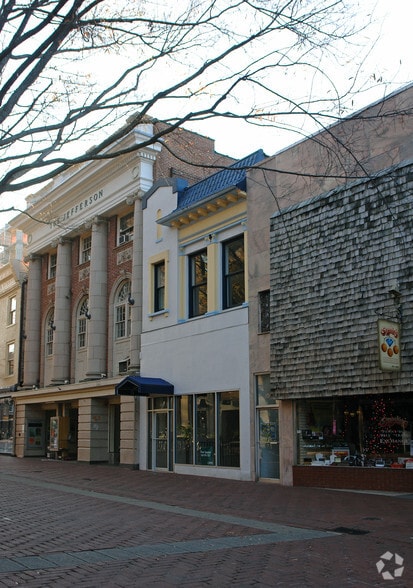 More Photos Of 104-106 E Main St, Charlottesville Storefront Retail Residential For Lease