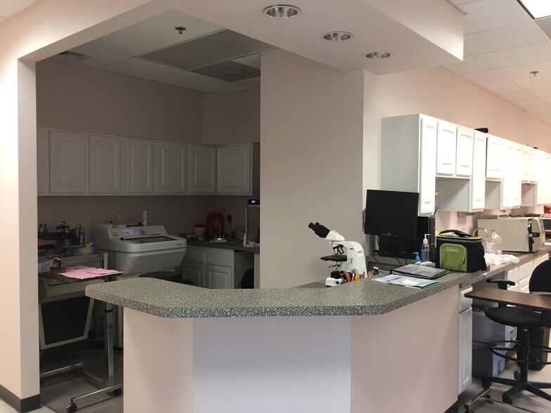 More Photos Of 4225 Altamont Pl, White Plains Medical For Sale