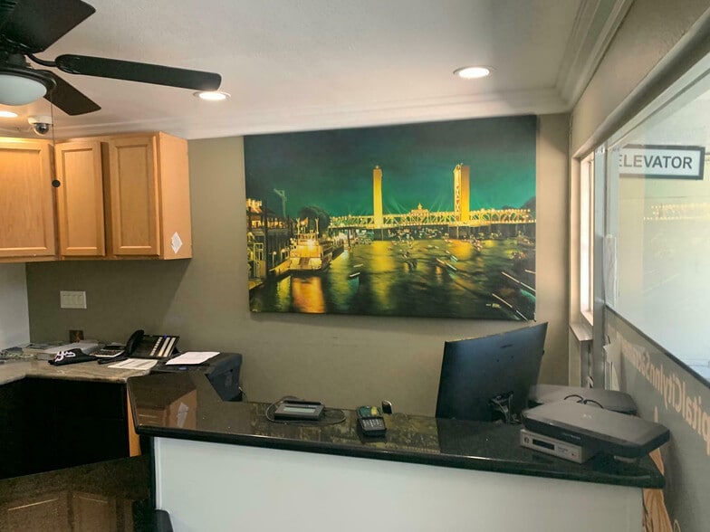 More Photos Of 430 16th St, Sacramento Hotel For Sale