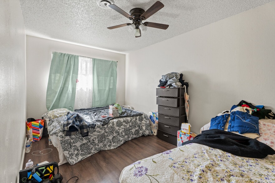 More Photos Of 2020 S Dora St, Ukiah Apartments For Sale