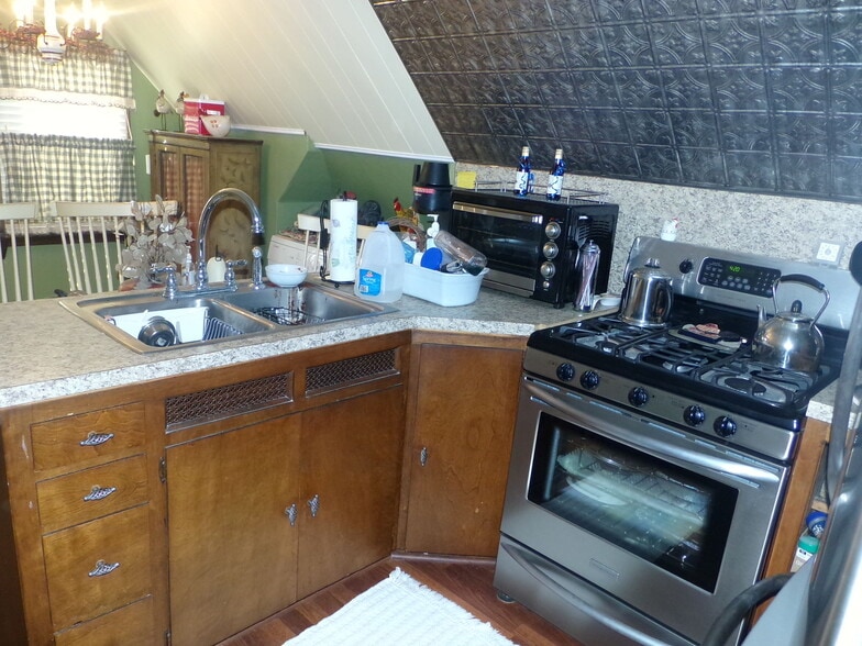 More Photos Of 145 Ocean Ave, Point Pleasant Beach Specialty For Sale