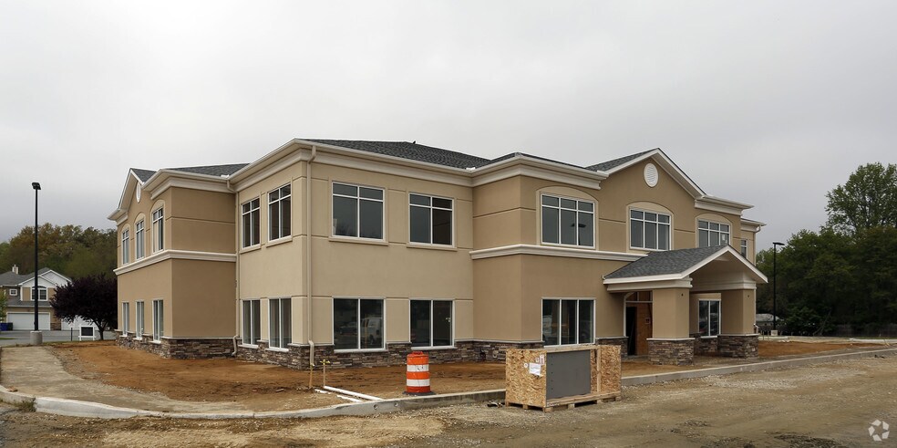 More Photos Of 1198 S Governors Ave, Dover Unknown For Lease