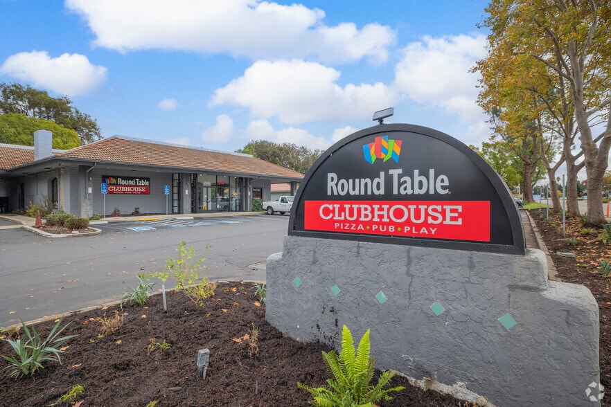 More Photos Of 2540 San Ramon Valley Blvd, San Ramon Restaurant For Sale