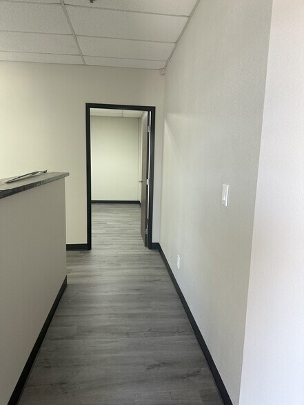 More Photos Of 4231 E Brickell St, Ontario Warehouse For Lease