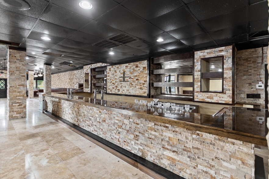 More Photos Of 720 E Oglethorpe Hwy, Hinesville Restaurant For Sale