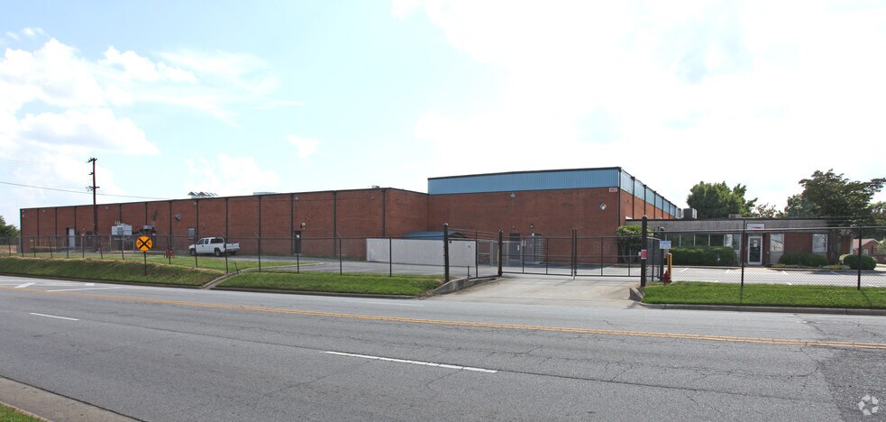 Primary Photo Of 102 E Holly Hill Rd, Thomasville Manufacturing For Lease