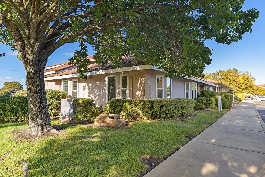 More Photos Of 1215 Plumas St, Yuba City Office For Sale