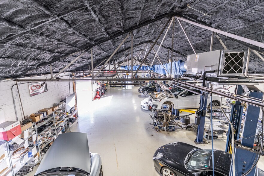 More Photos Of 425 Gum St, North Little Rock Auto Repair For Sale